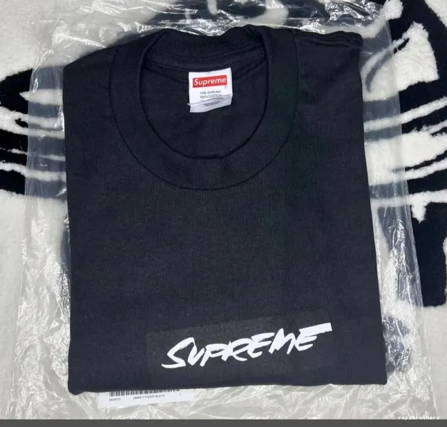 Black Tee M Futura White Box S L 24SS and Logo XL 0705